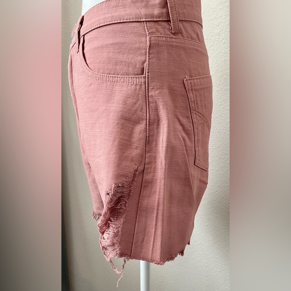NWT Washed Brick Distressed Women Shorts by 143 Story Sizes S, M & L - Picture 6 of 11